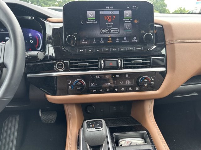 2024 Nissan Pathfinder Platinum
