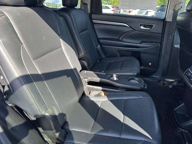 2016 Toyota Highlander Limited