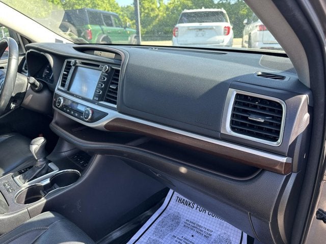 2016 Toyota Highlander Limited