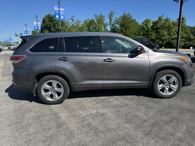 2016 Toyota Highlander Limited