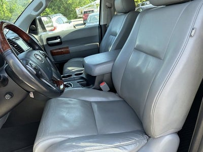 2019 Toyota Sequoia Platinum