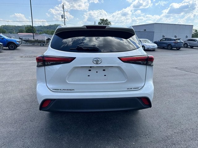 2021 Toyota Highlander XLE