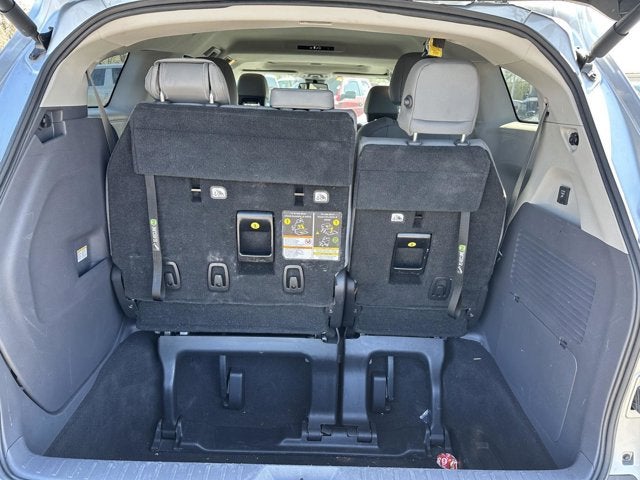 2022 Toyota Sienna XLE