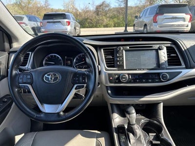 2017 Toyota Highlander XLE