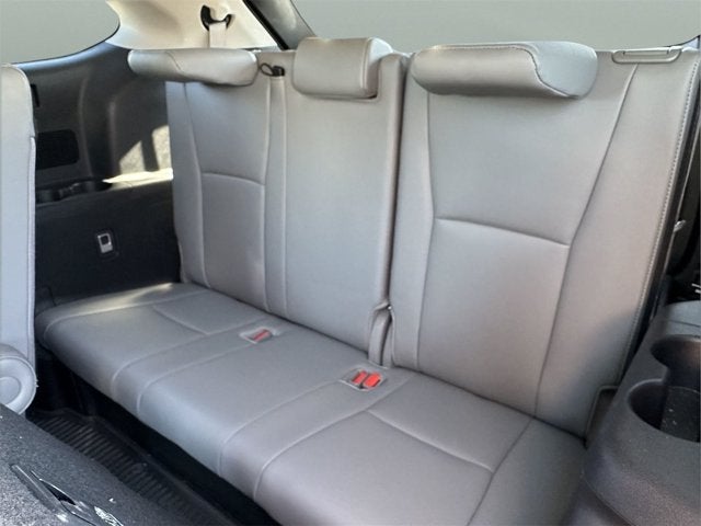 2024 Toyota Highlander Platinum