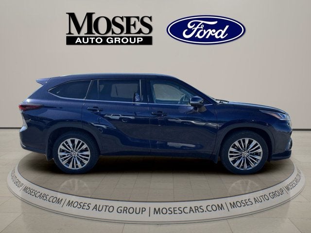2024 Toyota Highlander Platinum