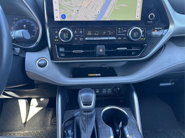 2024 Toyota Highlander Platinum
