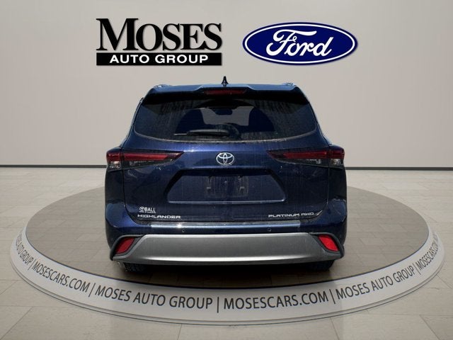 2024 Toyota Highlander Platinum