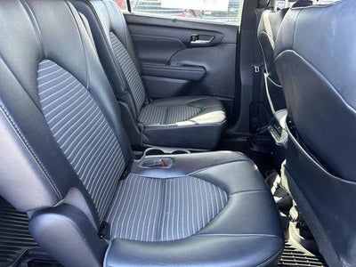 2022 Toyota Highlander XSE