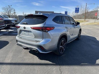 2022 Toyota Highlander XSE