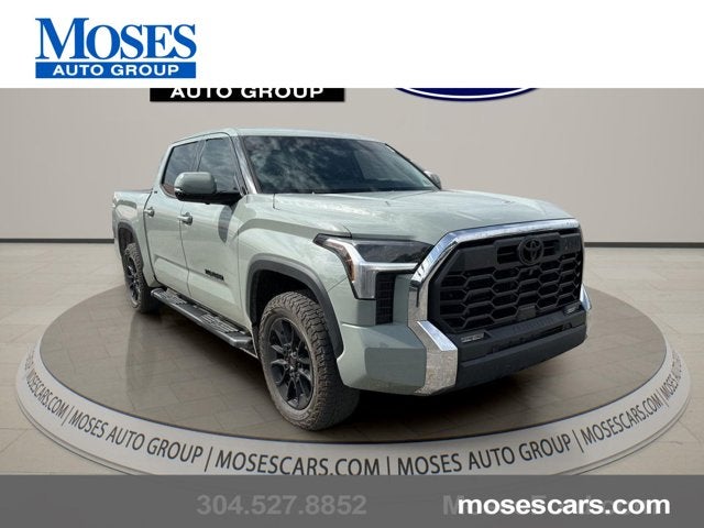 2023 Toyota Tundra 4WD SR5
