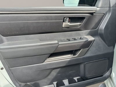 2023 Toyota Tundra 4WD SR5
