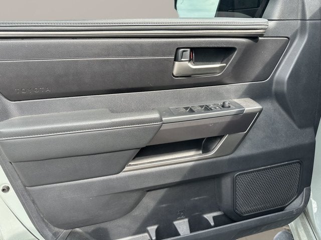 2023 Toyota Tundra 4WD SR5