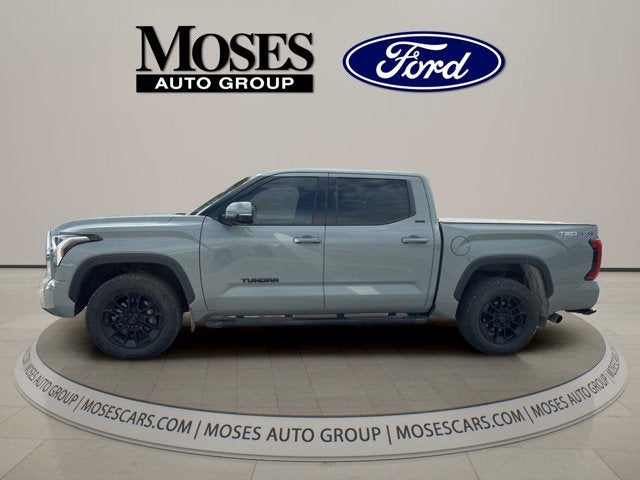 2023 Toyota Tundra 4WD SR5