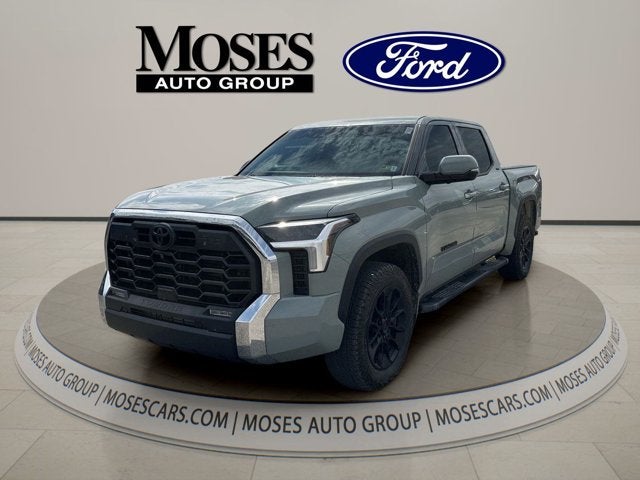 2023 Toyota Tundra 4WD SR5