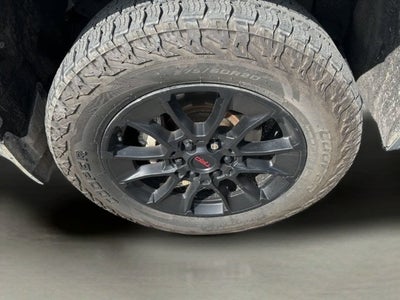 2023 Toyota Tundra 4WD SR5