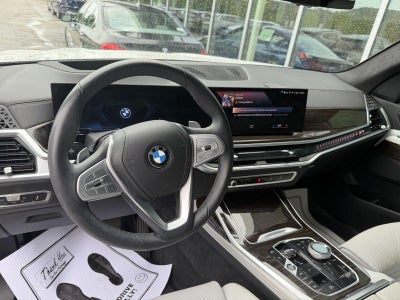 2023 BMW X7 xDrive40i