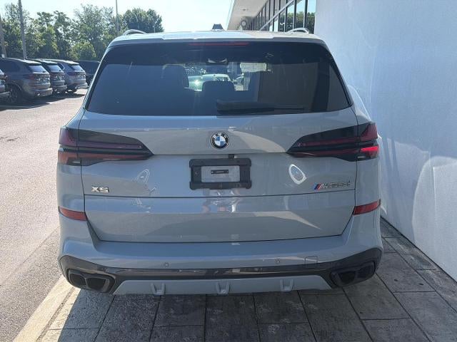 2024 BMW X5 M60i