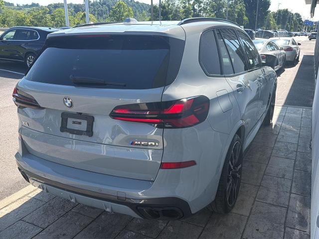 2024 BMW X5 M60i