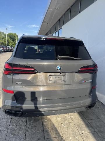 2024 BMW X5 M60i