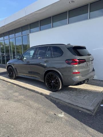 2024 BMW X5 M60i