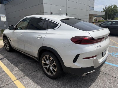 2023 BMW X6 xDrive40i