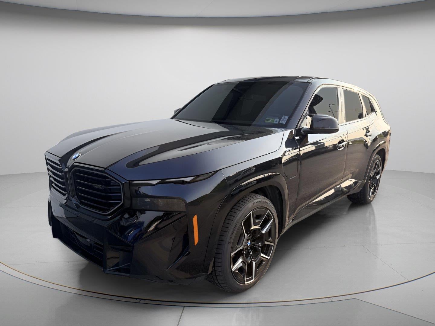 2025 BMW XM Base