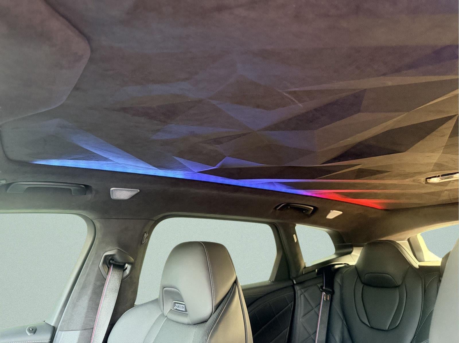 2025 BMW XM Base