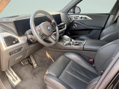 2025 BMW XM Base