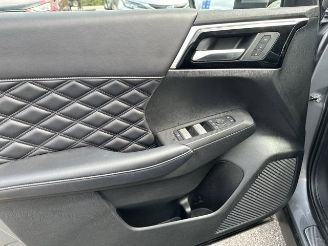 2023 Mitsubishi Outlander SEL