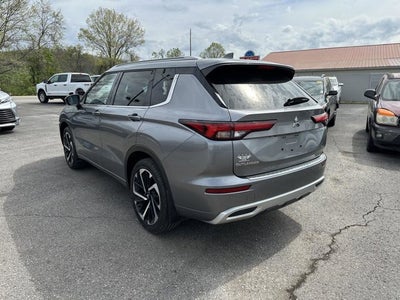 2023 Mitsubishi Outlander SEL