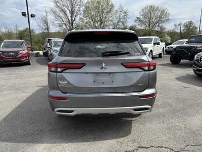 2023 Mitsubishi Outlander SEL