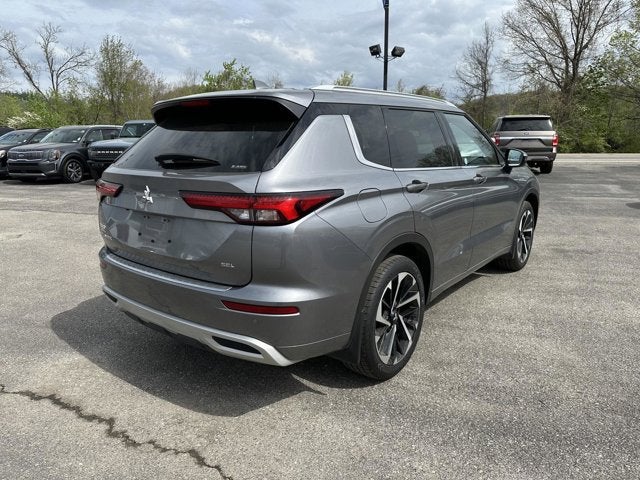 2023 Mitsubishi Outlander SEL