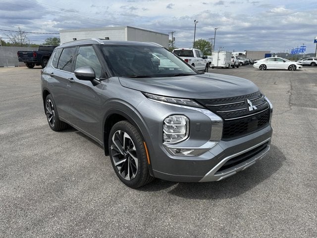 2023 Mitsubishi Outlander SEL