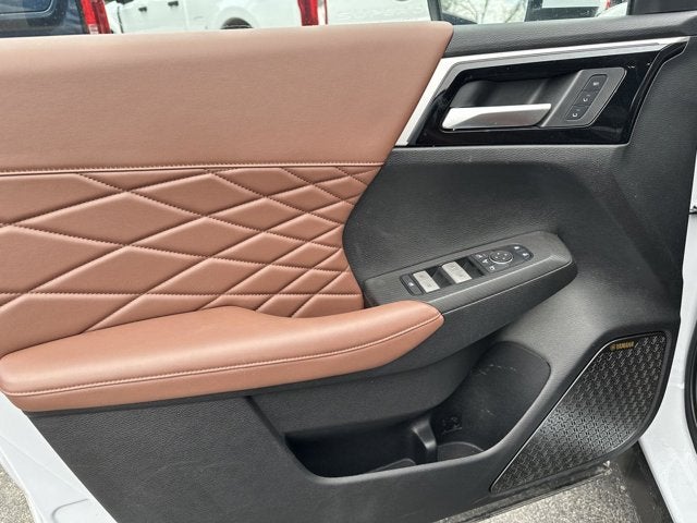 2025 Mitsubishi Outlander SEL