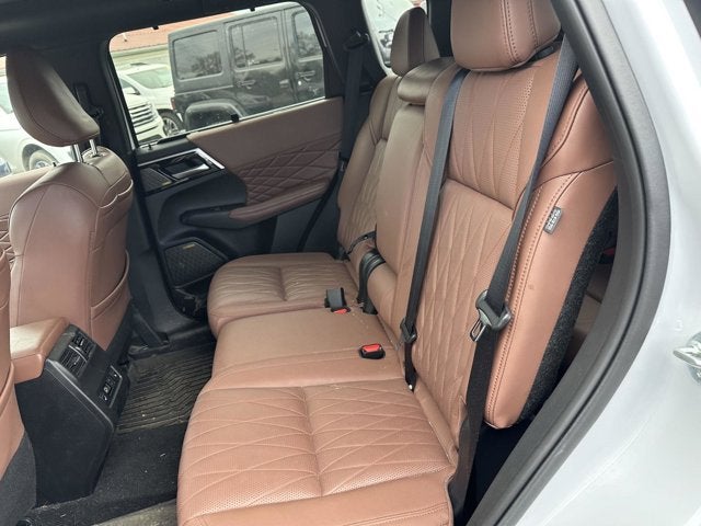 2025 Mitsubishi Outlander SEL