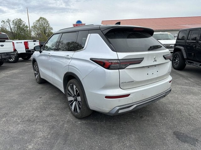 2025 Mitsubishi Outlander SEL