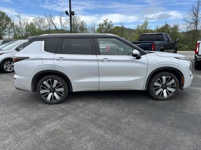 2025 Mitsubishi Outlander SEL