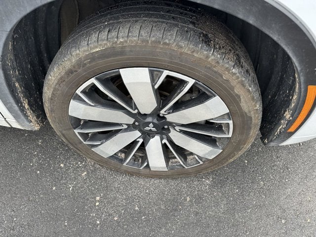2025 Mitsubishi Outlander SEL