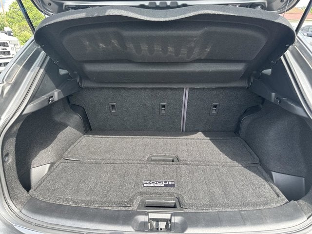 2021 Nissan Rogue Sport SV