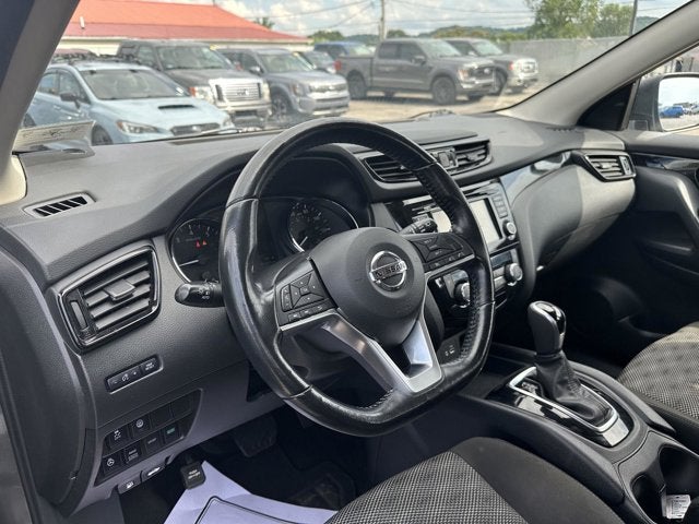 2021 Nissan Rogue Sport SV