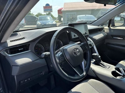 2022 Toyota Venza LE