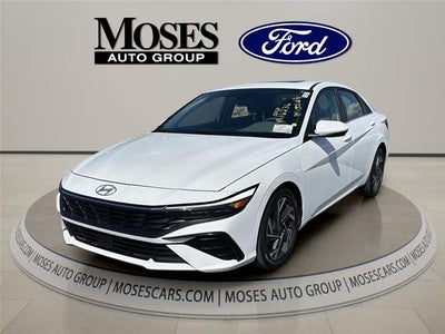 2025 Hyundai Elantra SEL Convenience