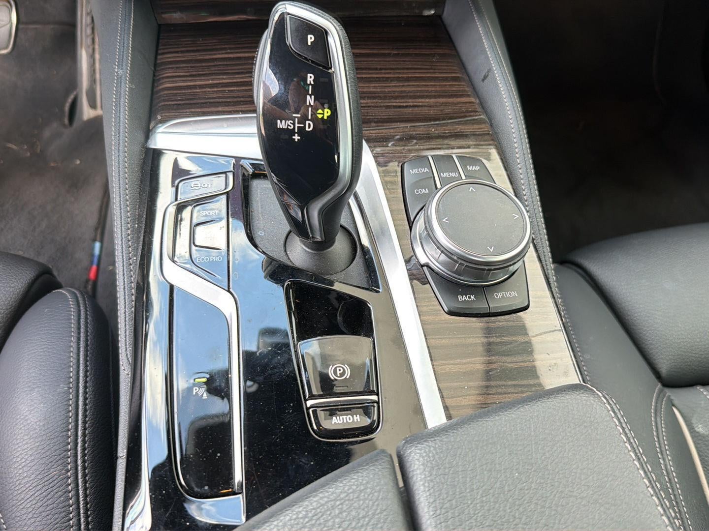 2023 BMW 5 Series M550i xDrive
