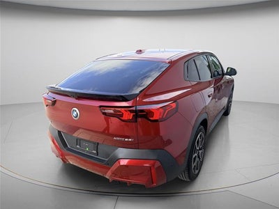2025 BMW X2 xDrive28i