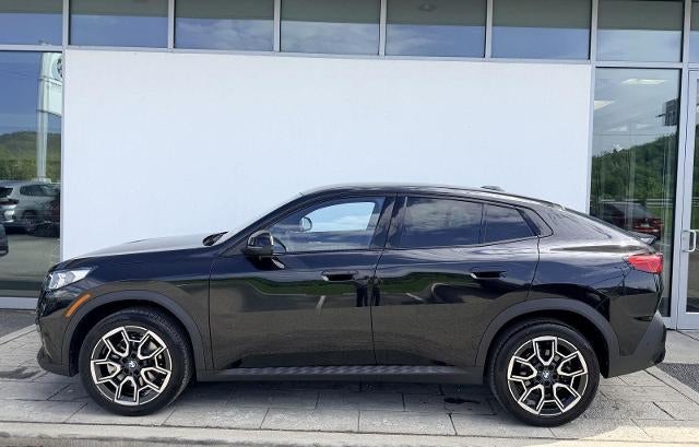 2025 BMW X2 xDrive28i