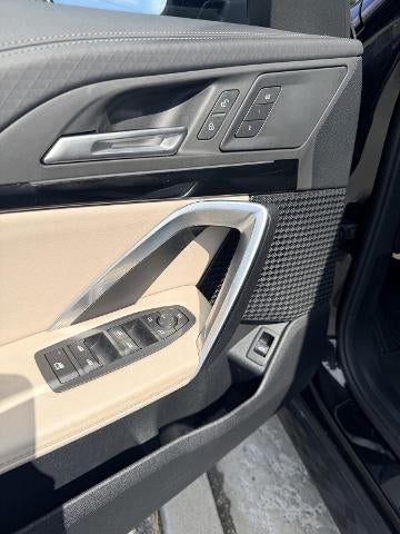 2025 BMW X2 xDrive28i