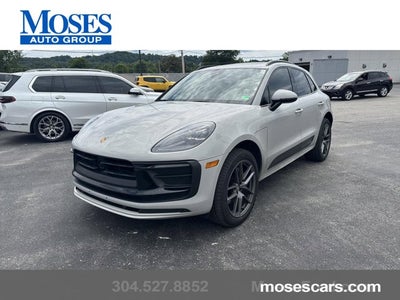 2025 Porsche Macan T