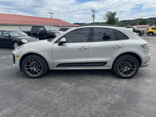 2025 Porsche Macan T