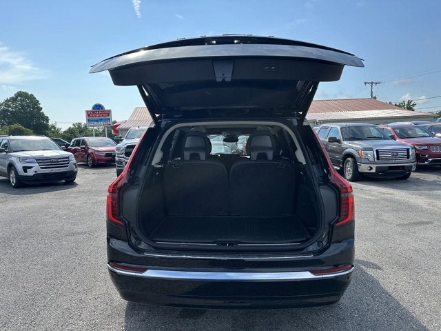 2026 Volvo XC90 Plus